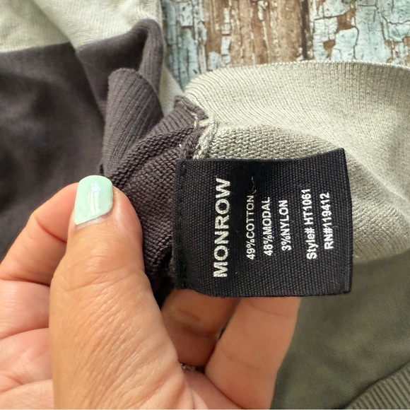 Monrow Gray , Tan and Black Sweater. Sold at Revolve - Picture 3 of 5